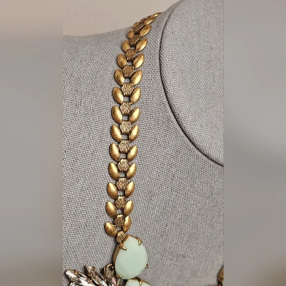 [J. CREW] Rare Vintage Multi Color Crystal Bib Statement Necklace □■ Rose Accent - Picture 6 of 16